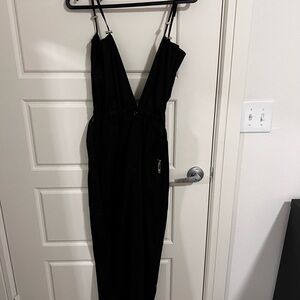 Elegant Black Sleeveless Long Jumpsuit